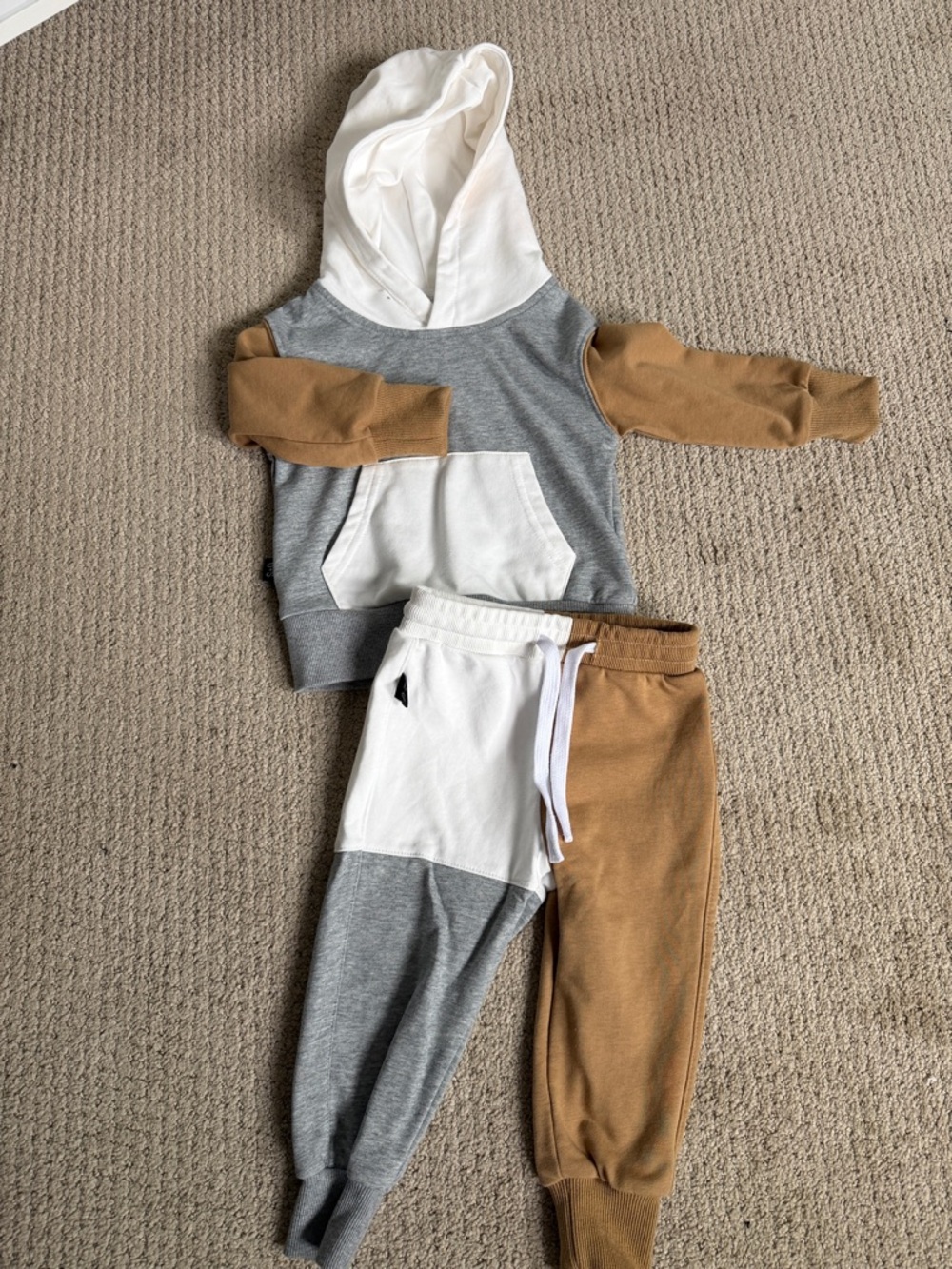Olive + Scout Toddler Colorblock Joggers - Gray, White & Brown